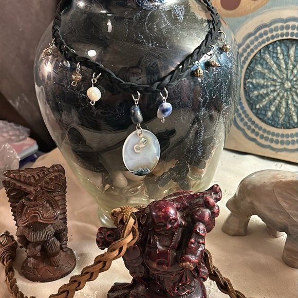 🧚🏽♂️Black Faux suede choker Denim Agate & Moss Agate charm - Picture 5 of 9